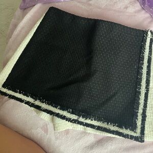 Alice + Olivia Cream Classic skort